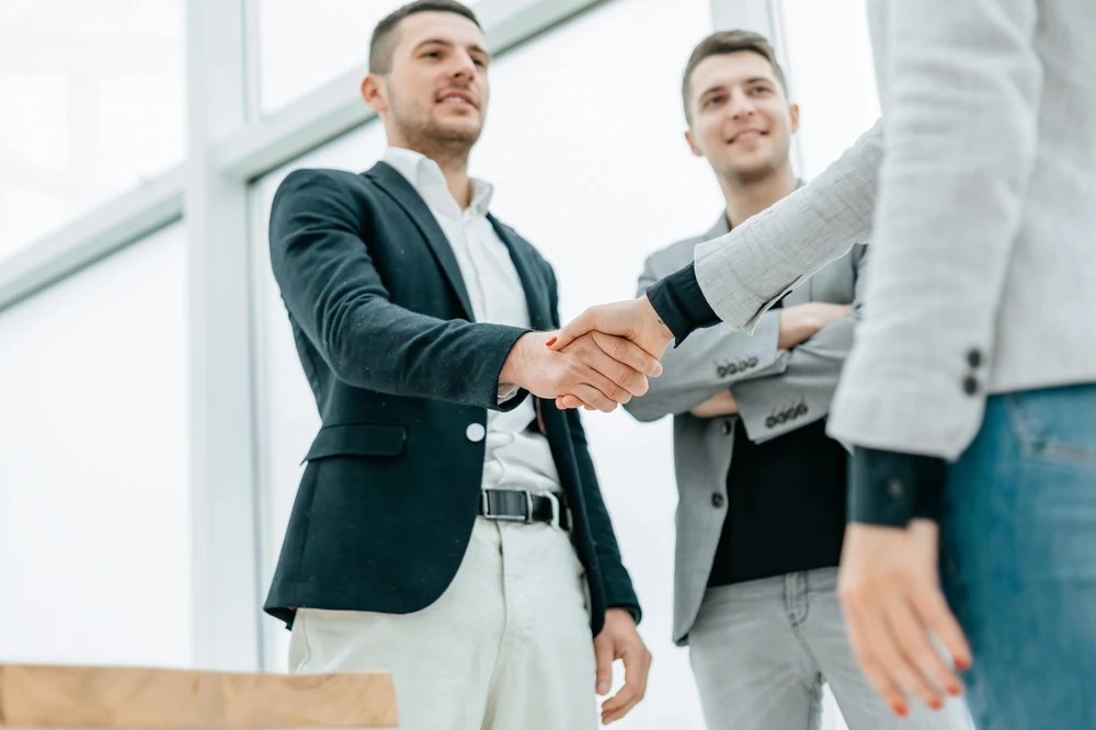 help investors plan building projects